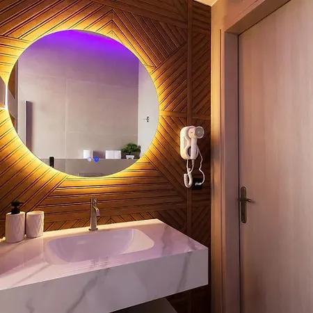 Hotel Troy Seaside *